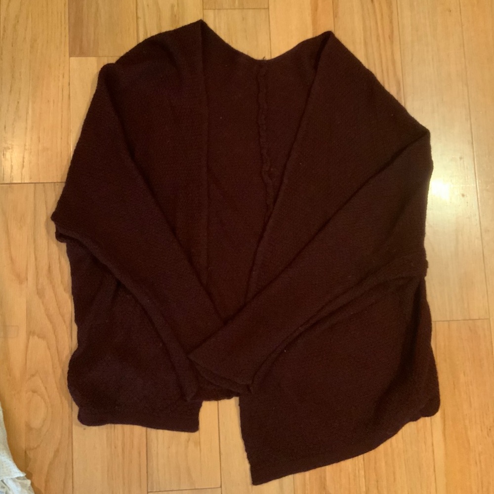 Brandy Melville Short Cardigan